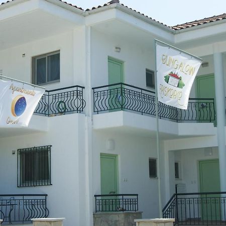 My Oneiro City Apartments Янина Екстериор снимка